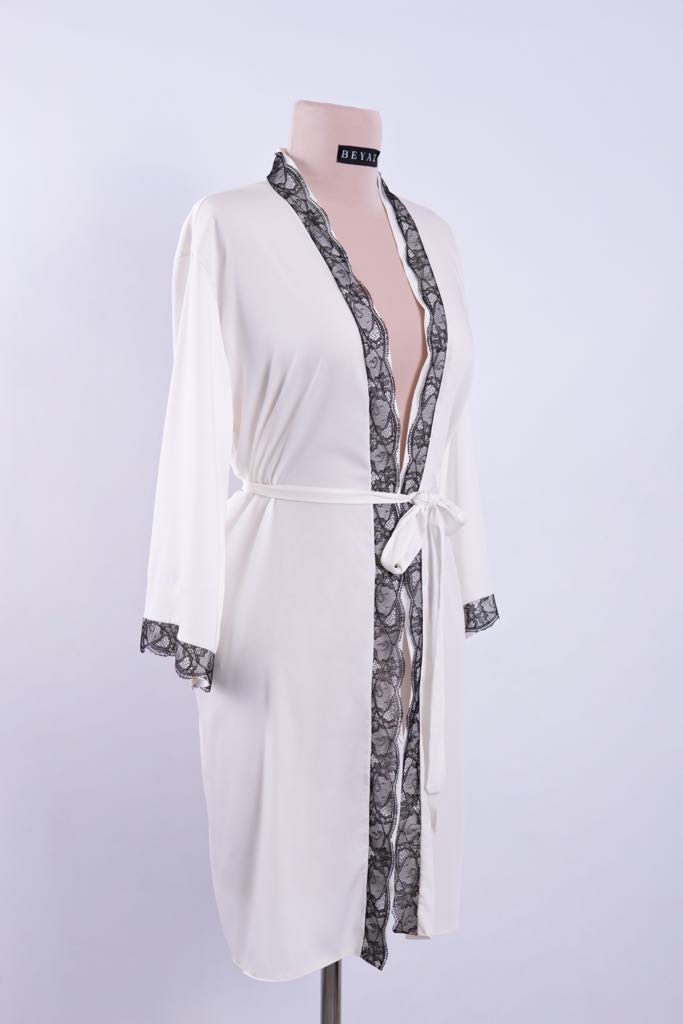 Creme Black Lace Short Kimono